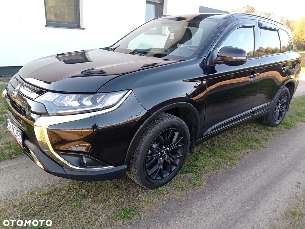 Mitsubishi Outlander - 16
