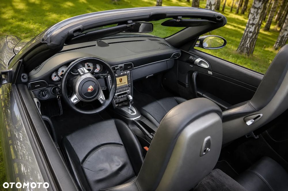 Porsche 911 Carrera 4 S Tiptronic - 7