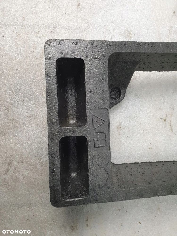 FORD KUGA MK1 LIFT STYROPIAN BAGAŻNIKA PRAWY TYŁ - 2