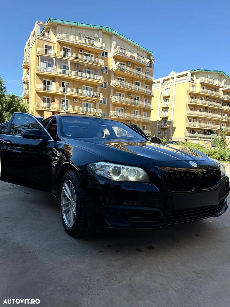 BMW Seria 5 520d xDrive - 5