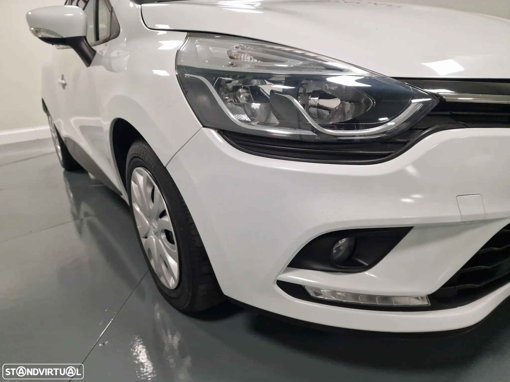 Renault CLIO SOCIETE 1.5DCI 90CV ZEN GPS IVA DEDUTIVEL - 5