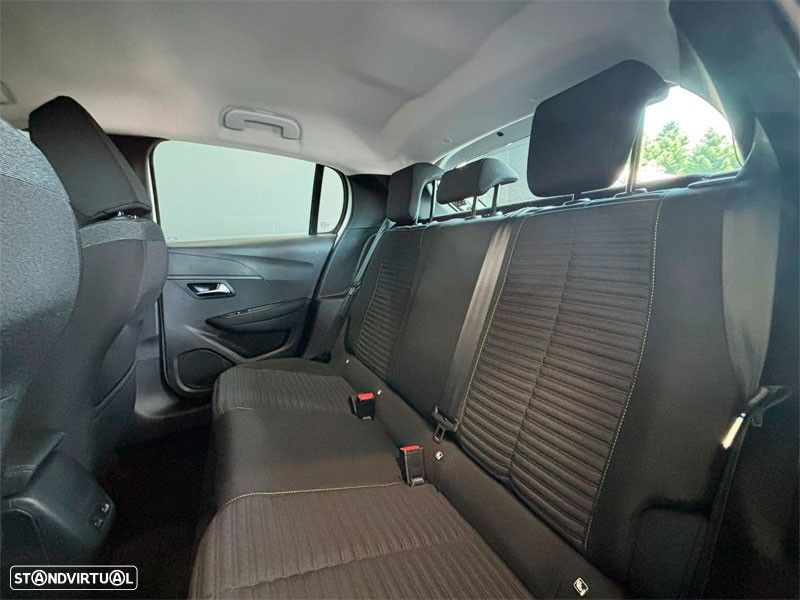 Peugeot e-208 50 kWh Style - 13