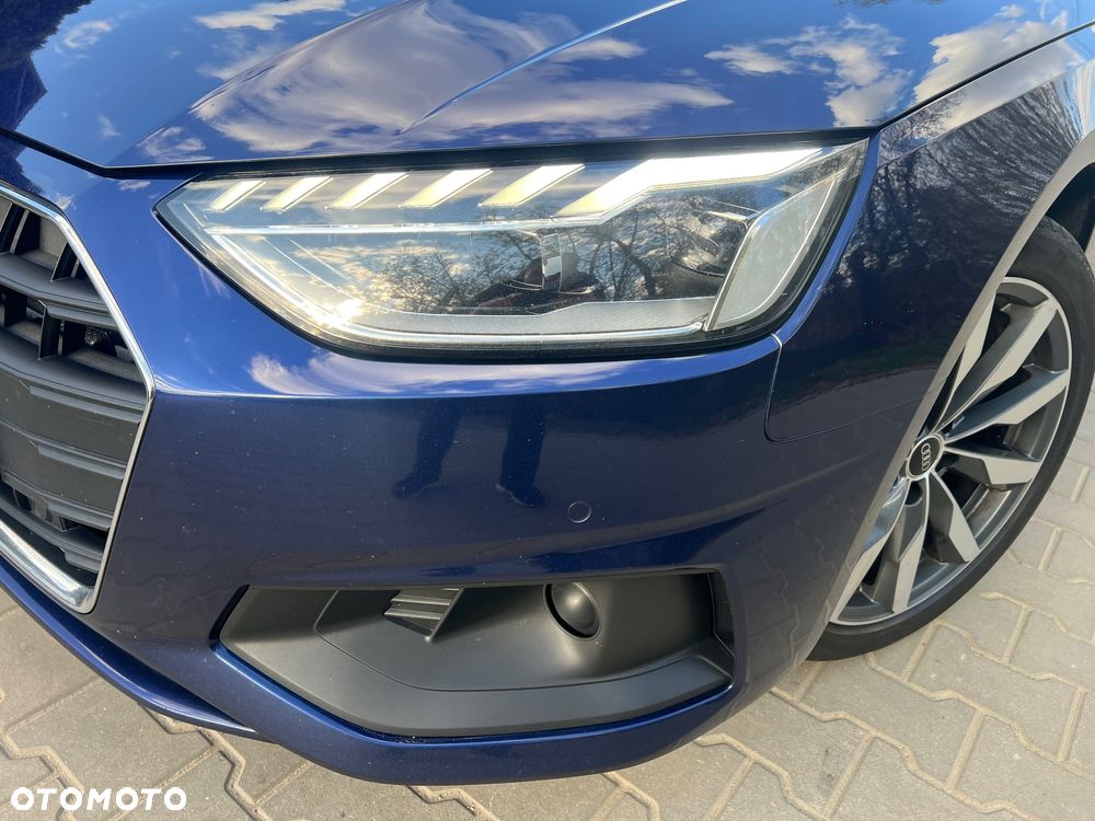 Audi A4 Avant 35 TDI S tronic - 32