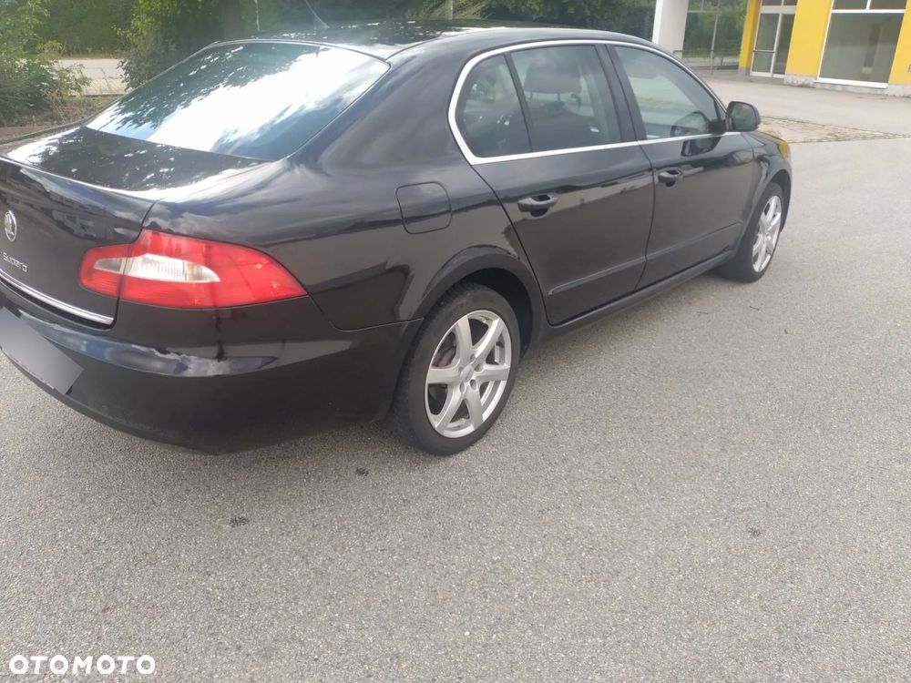 Skoda Superb - 4