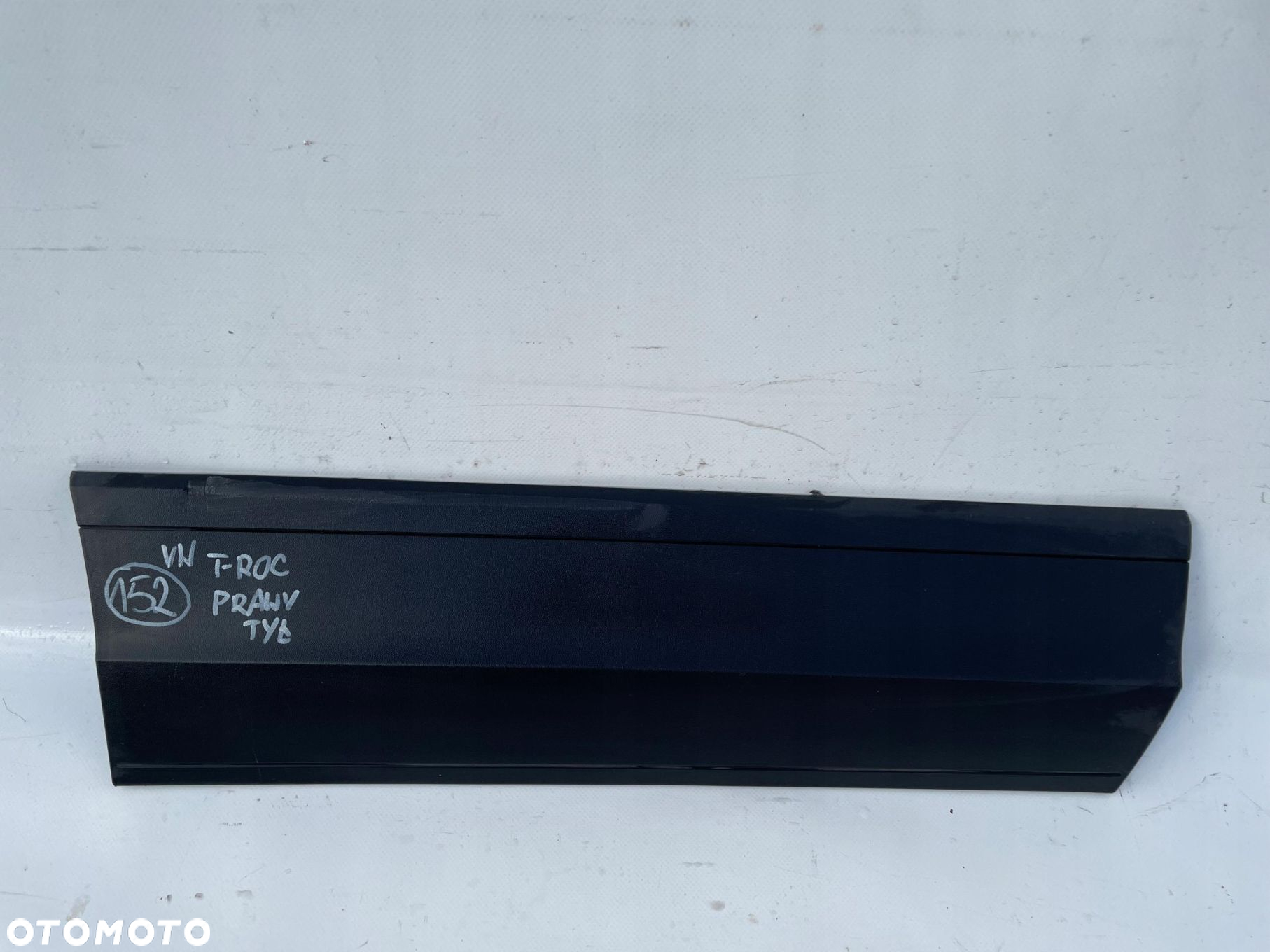 VW T-ROC LISTWA NA TYLNE PRAWE DRZWI 2GA854950 - 2