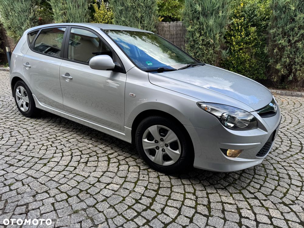 Hyundai i30 1.4 Edition 20 - 12