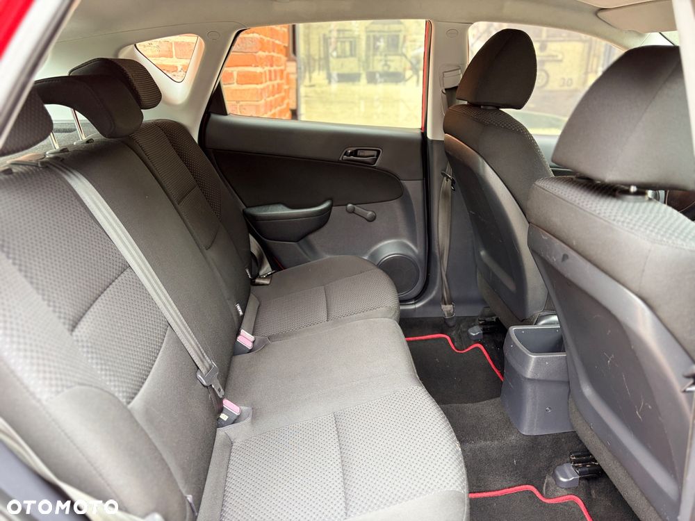 Ford Fiesta 1.0 EcoBoost Trend - 18