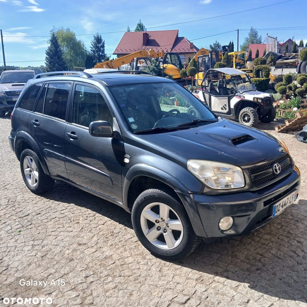 Toyota RAV4 D-4D 4x4 - 1