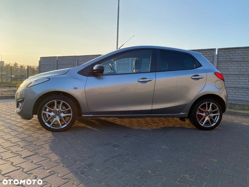 Mazda 2 1.3 Exclusive + - 2