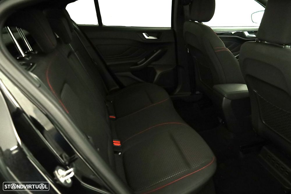 Ford Focus 1.0 EcoBoost MHEV ST-Line X Aut. - 22