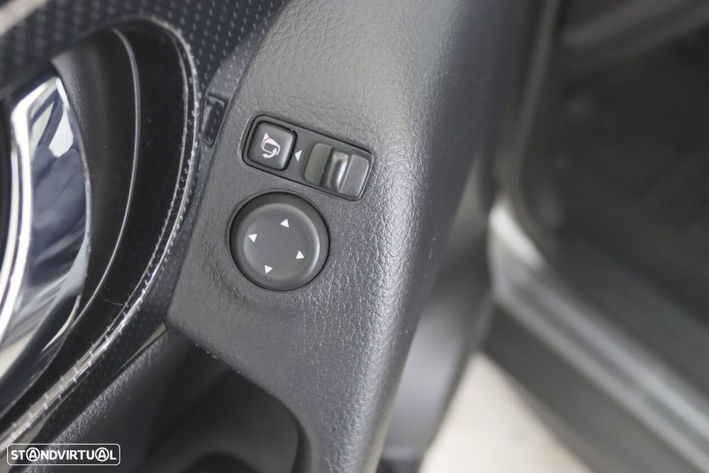 Nissan X-Trail 1.7 dCi Bussiness Edition 7L - 19