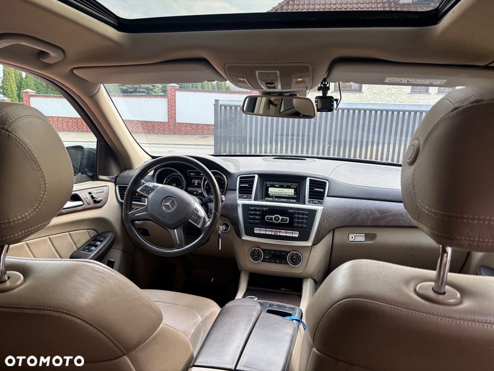 Mercedes-Benz Gl 350 2015 photo 2