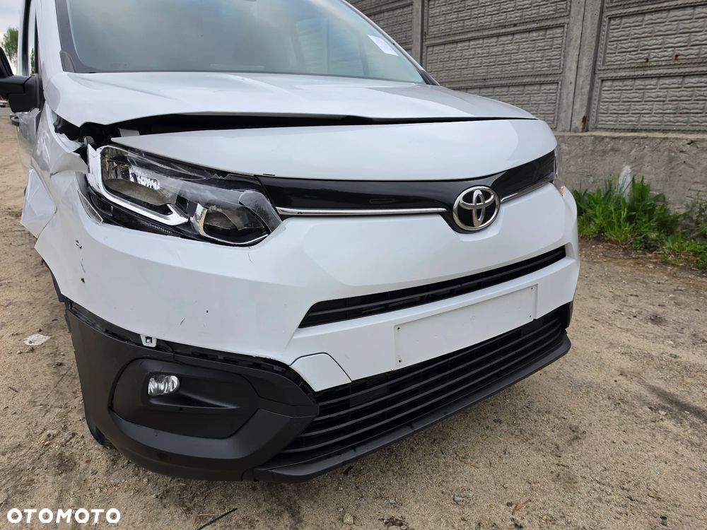 Toyota Proace City - 23