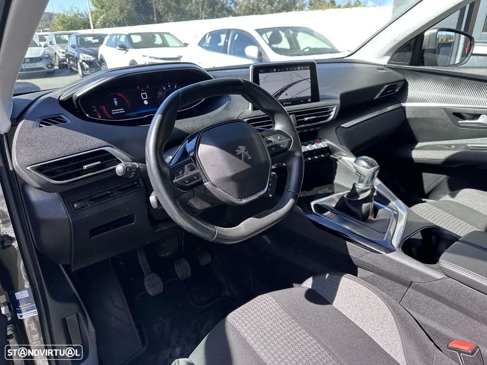 Peugeot 3008 1.2 PureTech Allure Pack - 12