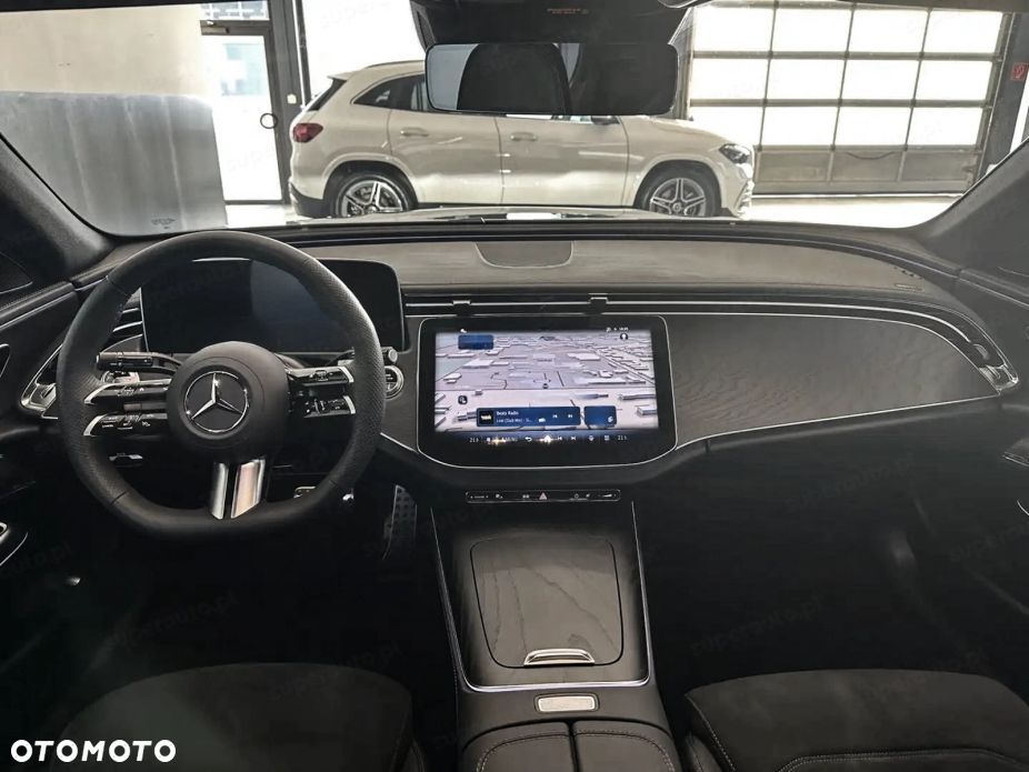 Mercedes-Benz Klasa E 220 d mHEV 4-Matic AMG 9G-Tronic - 10