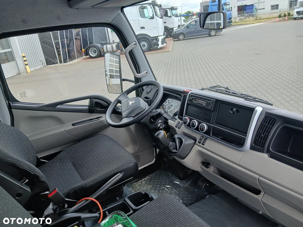 FUSO Canter 3C15 - 6