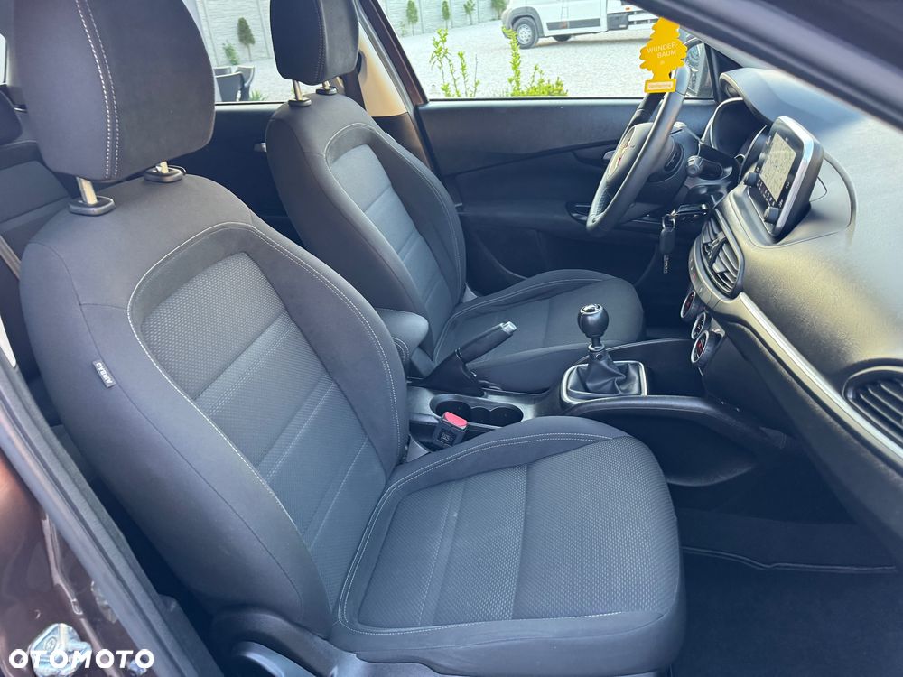 Fiat Tipo 1.4 T-Jet Business Line - 18