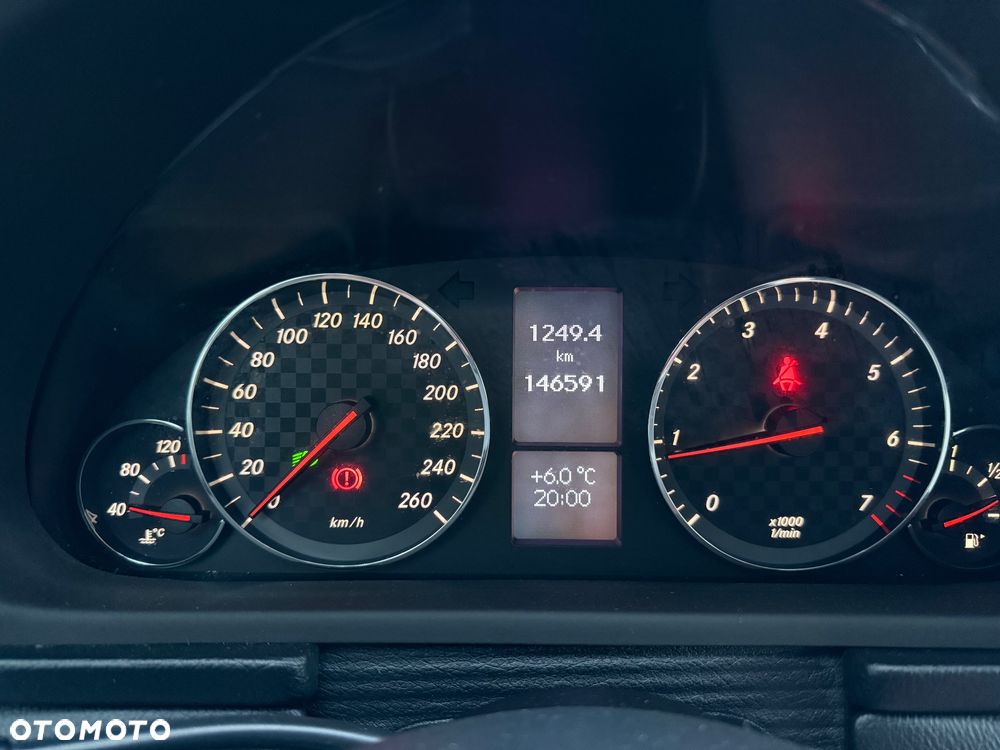 Mercedes-Benz CLC 180 Kompressor - 38