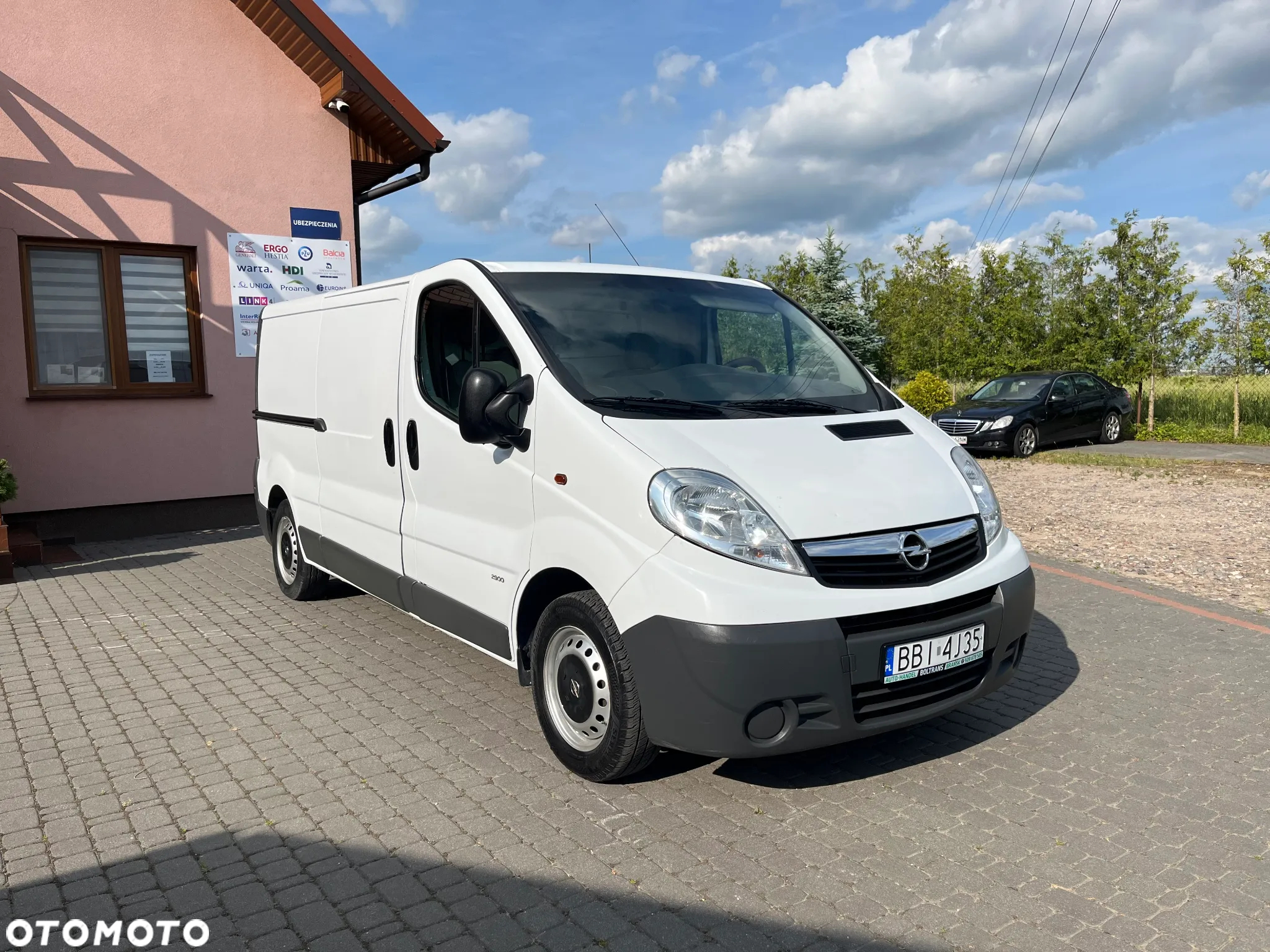 Opel Vivaro 2.0 Long - 2