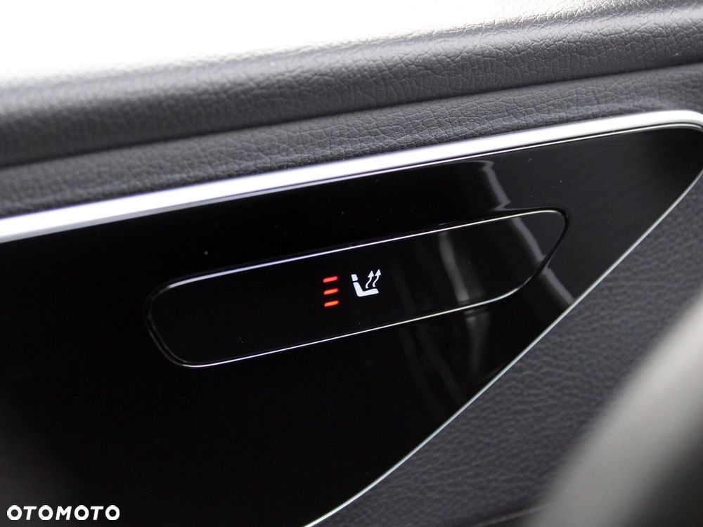 Mercedes-Benz Klasa C - 34