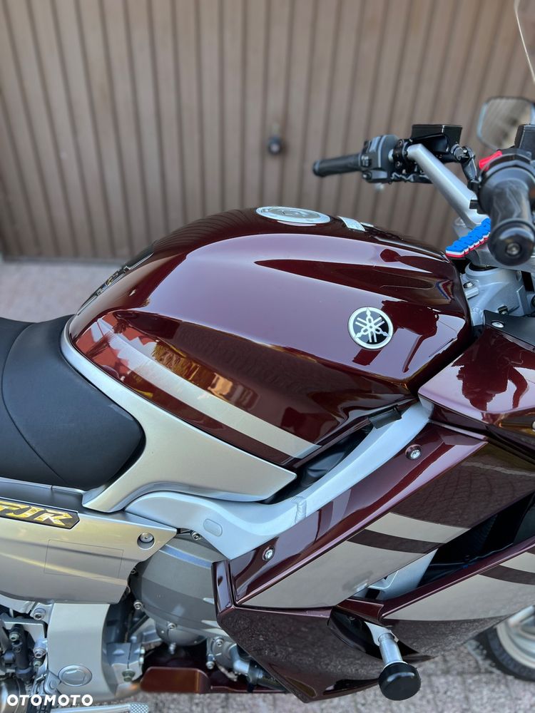 Yamaha FJR - 3