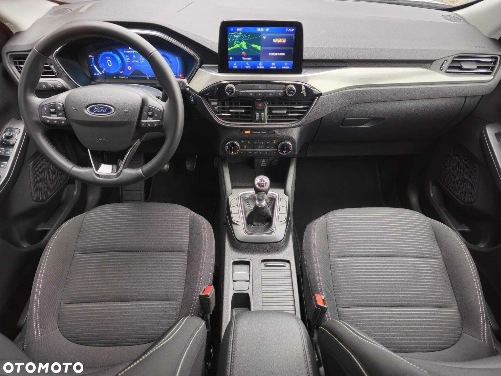Ford Kuga 1.5 EcoBoost FWD Titanium - 13