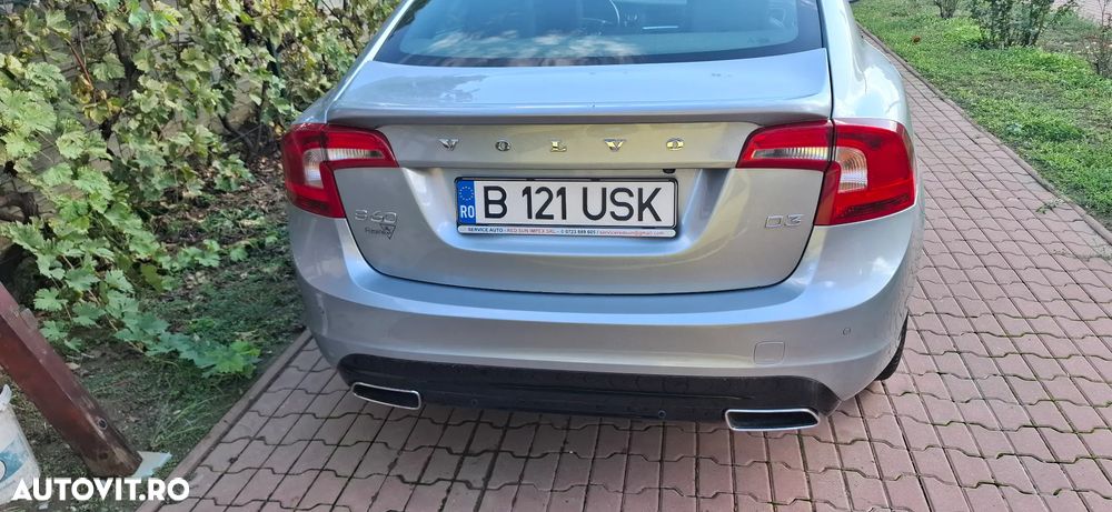 Volvo S60 D3 Geartronic Momentum - 12