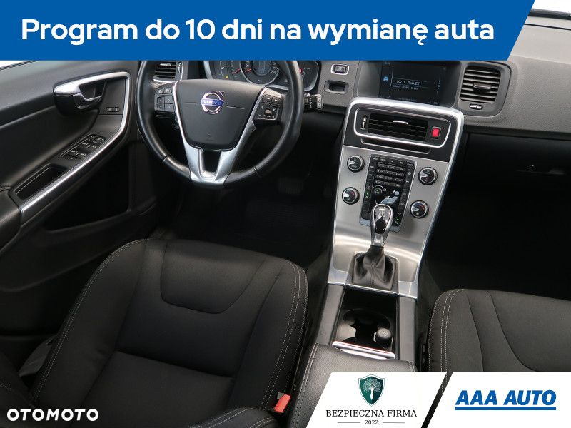 Volvo V60 - 8