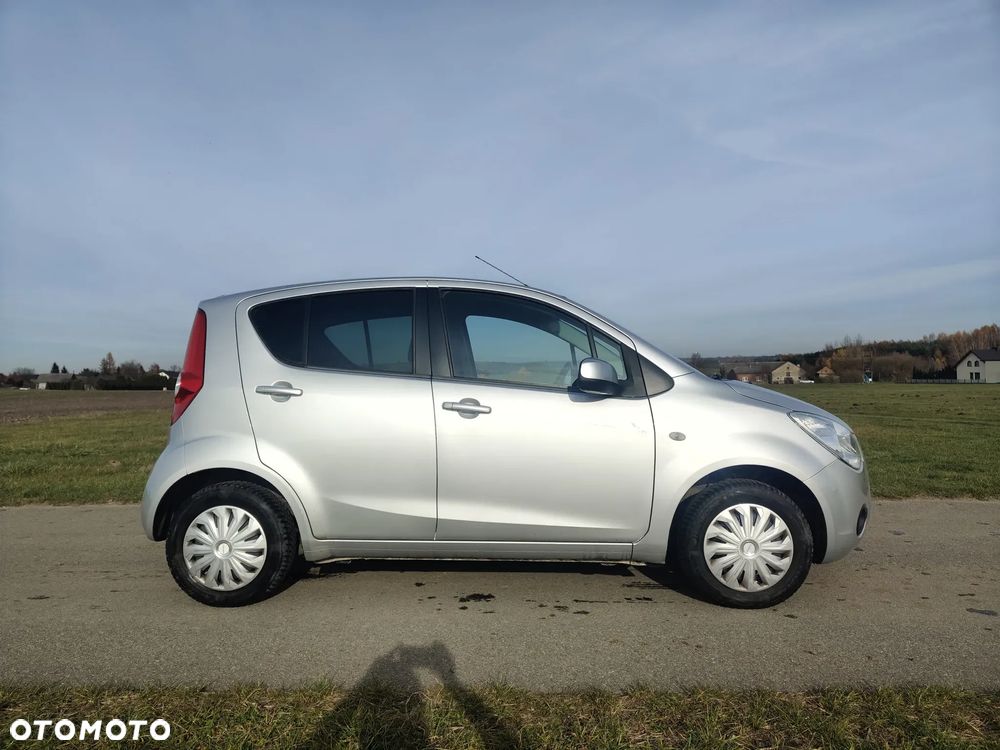 Opel Agila 1.0 Essentia - 7