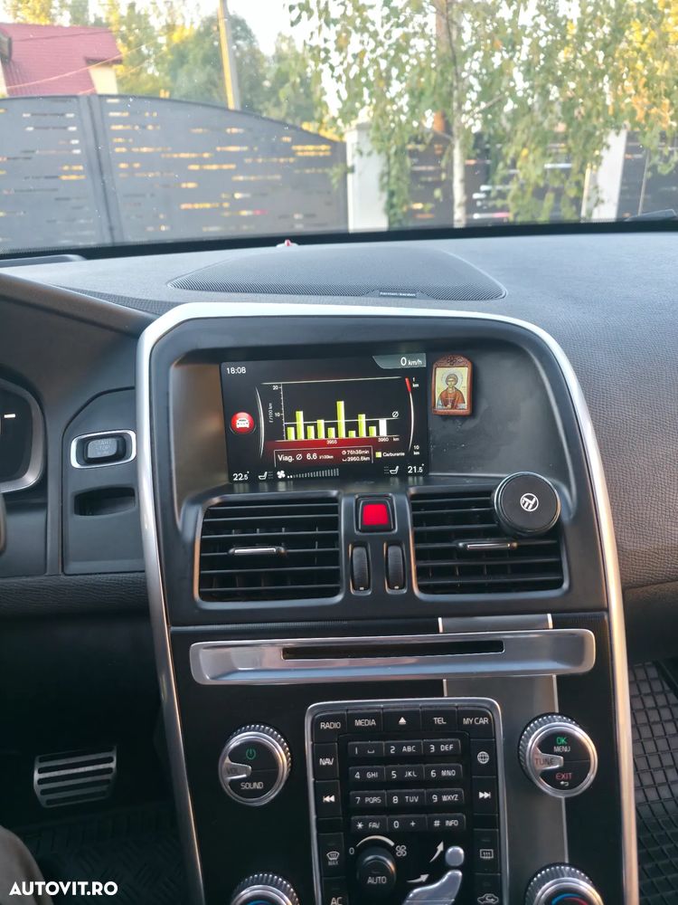 Volvo XC 60 D4 VEA Start-Stop R-Design - 28