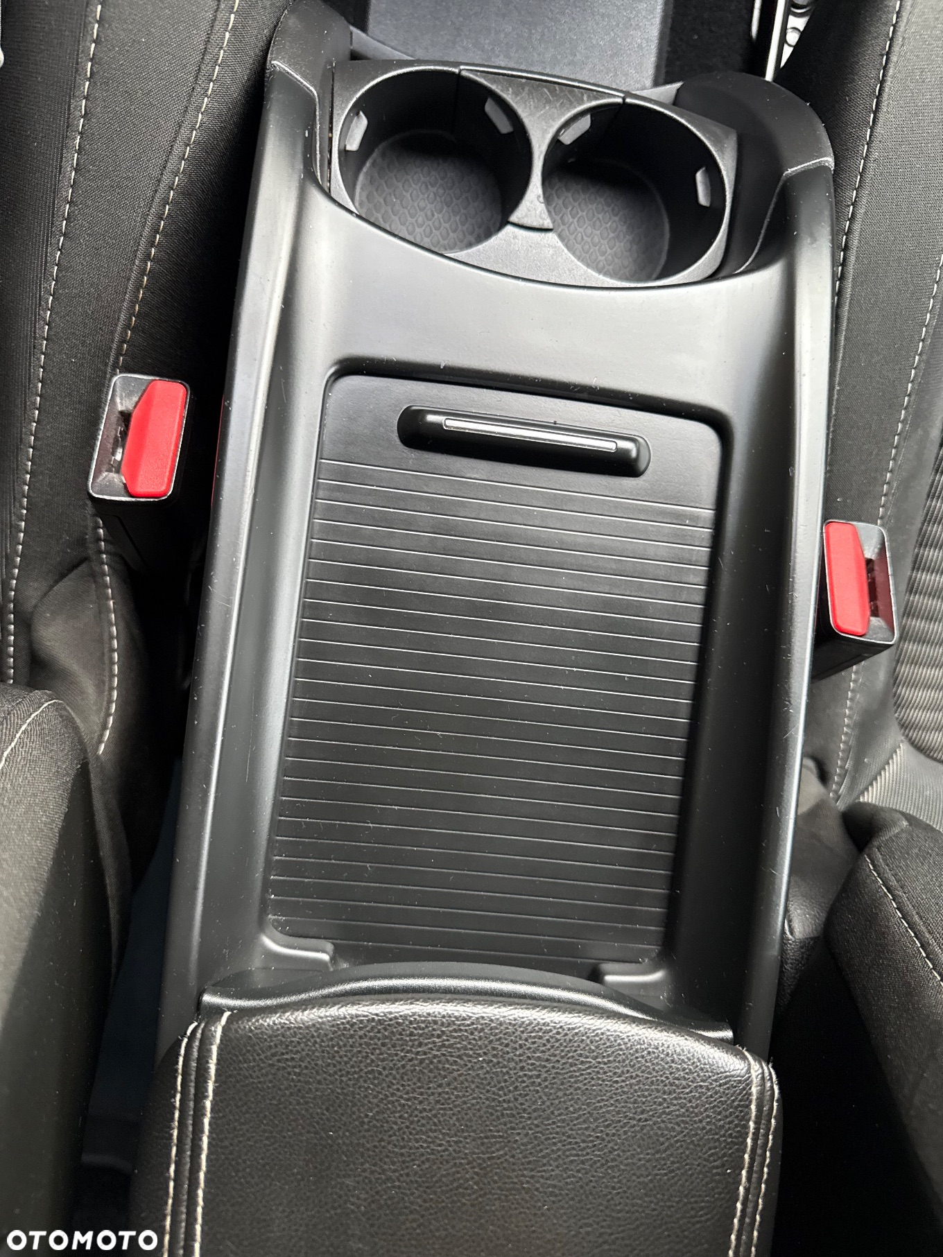 Renault Grand Scenic ENERGY dCi 110 INTENS - 22