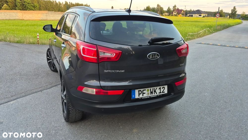 Kia Sportage 2.0 CRDI 2WD Spirit - 13