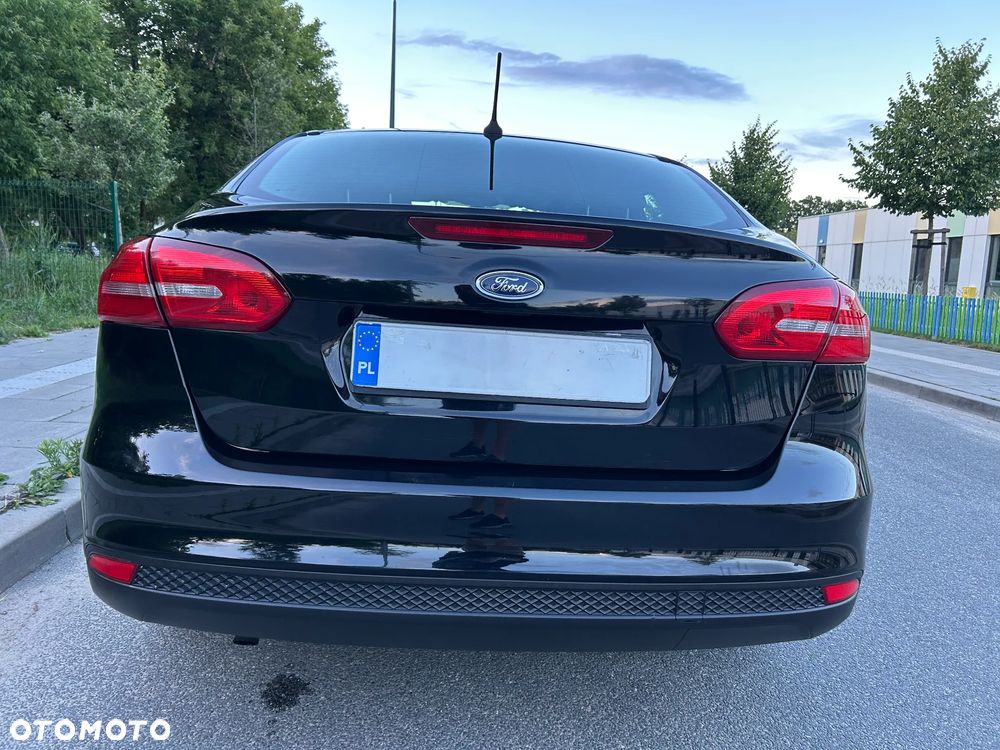 Ford Focus 1.6 Trend - 36