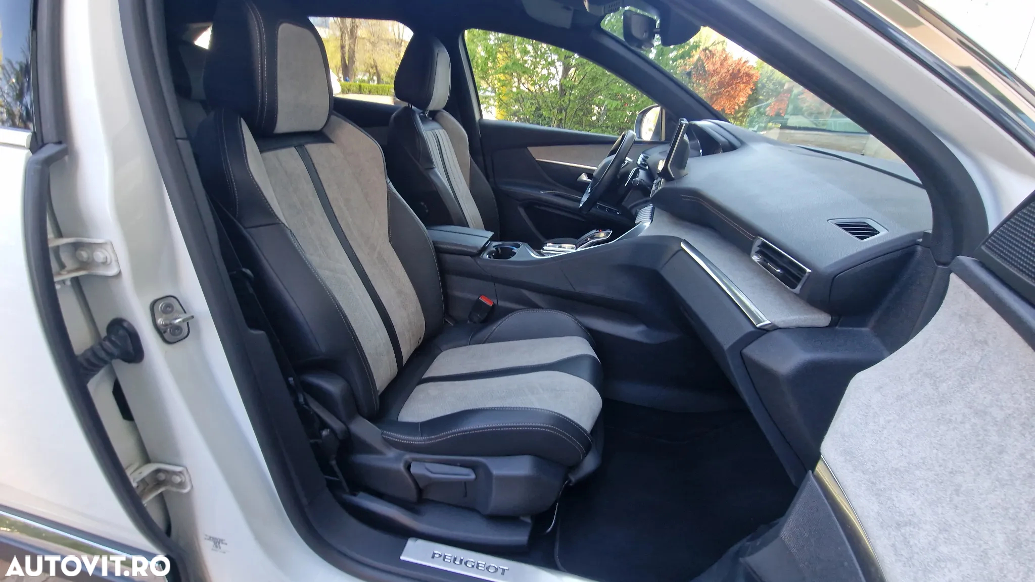 Peugeot 3008 PHEV EAT8 GT Pack - 21
