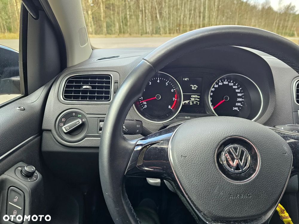 Volkswagen Polo 1.2 TSI BMT Comfortline Perfectline - 14