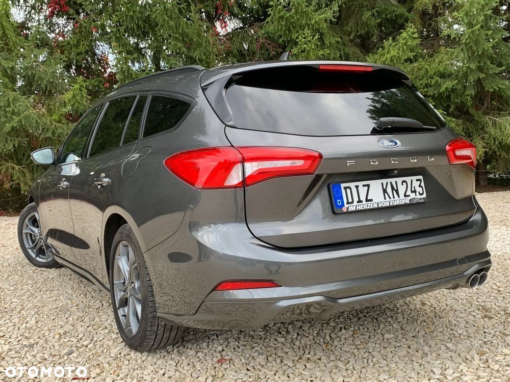 Ford Focus 1.5 EcoBlue Start-Stopp-System ST-LINE DESIGN - 8