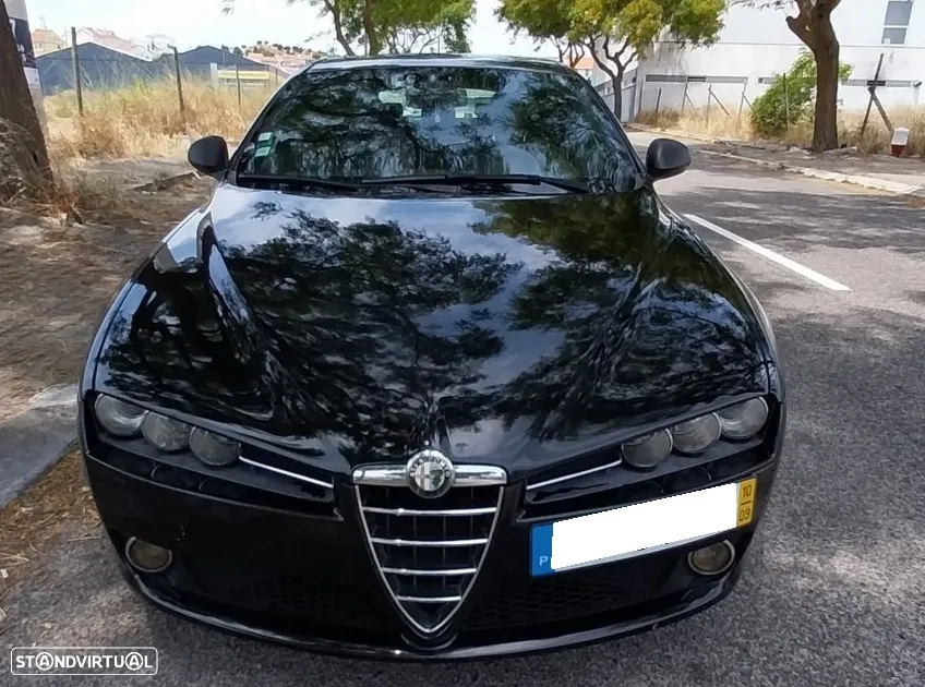 Alfa Romeo 159 Sportwagon 1.9 JTDm 8V Executiva - 17