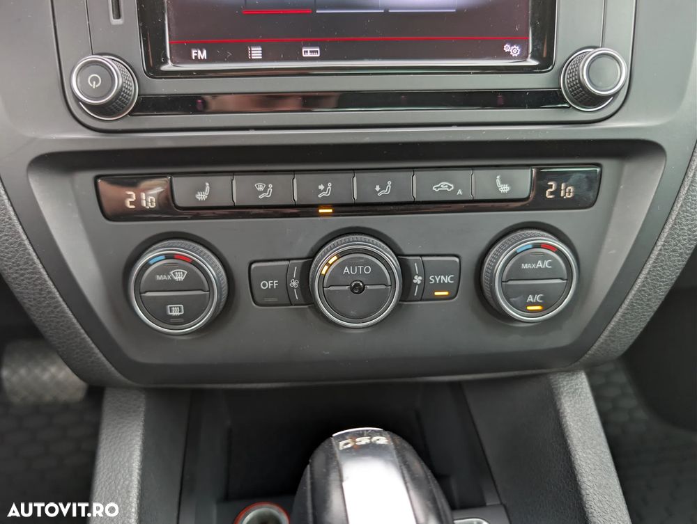 Volkswagen Jetta 2.0 TDI DSG Comfortline - 25