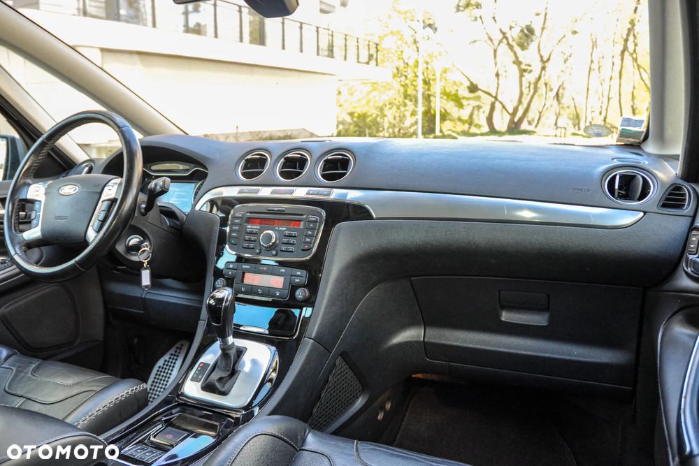 Ford S-Max 2.0 TDCi DPF Titanium - 11