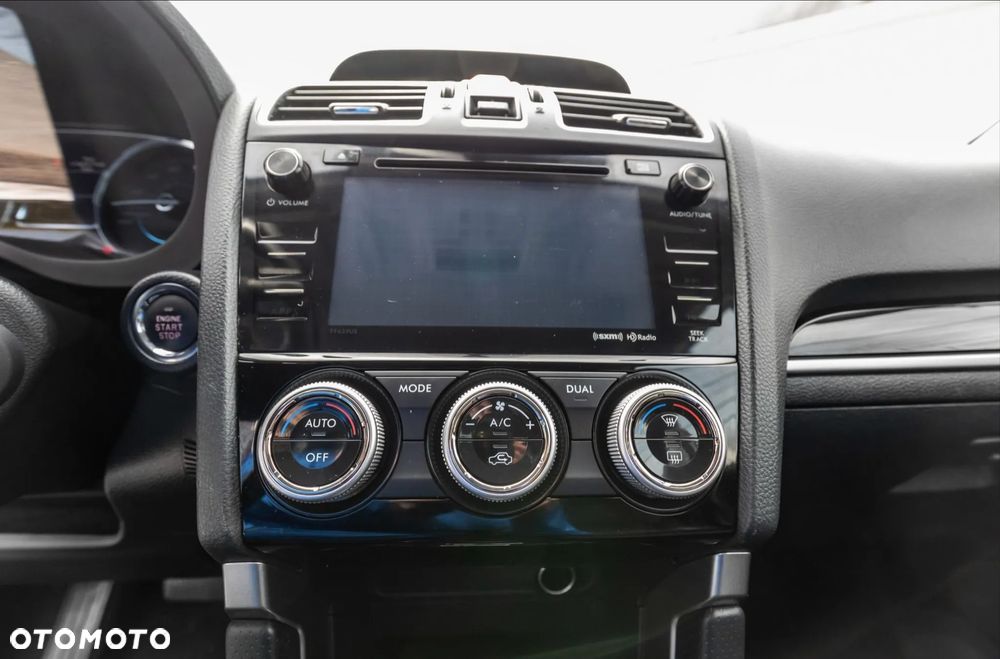 Subaru Forester 2.0 XT Platinum Lineartronic - 21