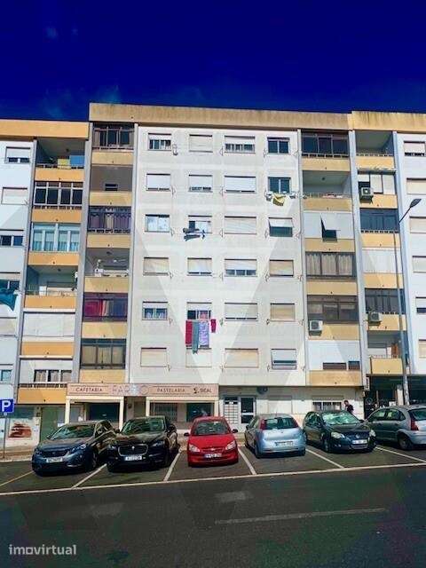 Apartamento T2 para venda, Massamá - Grande imagem: 2/2