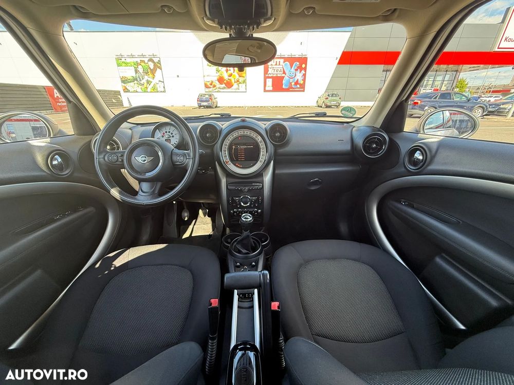Mini Countryman One D - 10