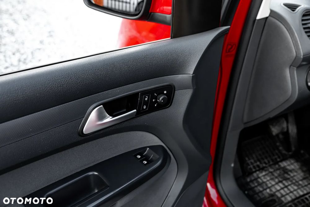 Volkswagen Caddy Maxi Comfortline 4Motion DSG - 19