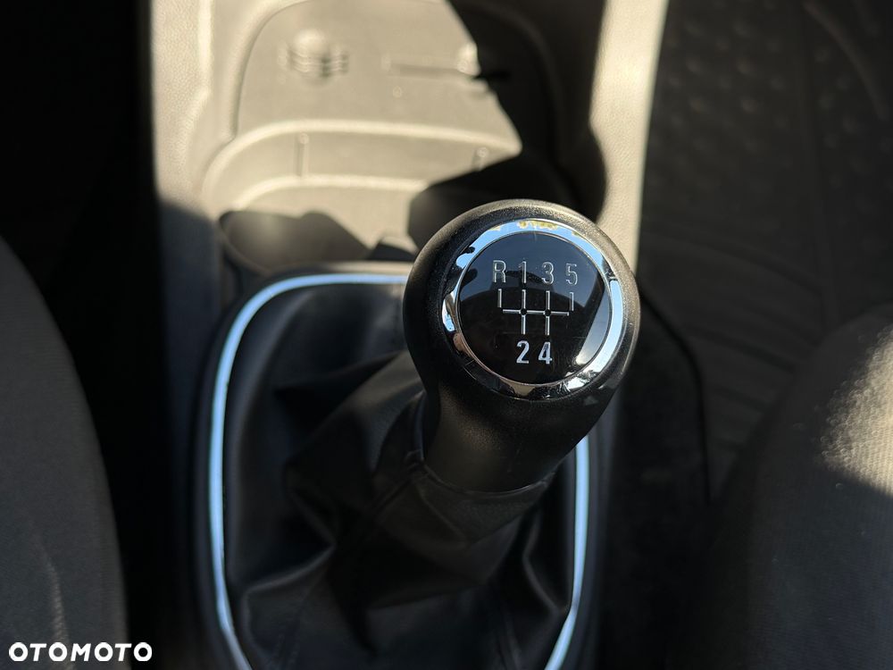 Opel Corsa 1.2 16V - 18