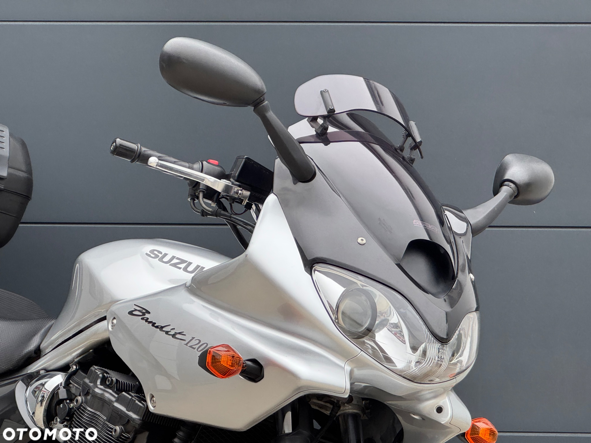 Suzuki Bandit - 2