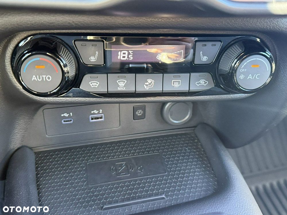 Nissan Juke 1.0 DIG-T DCT N-Connecta - 30