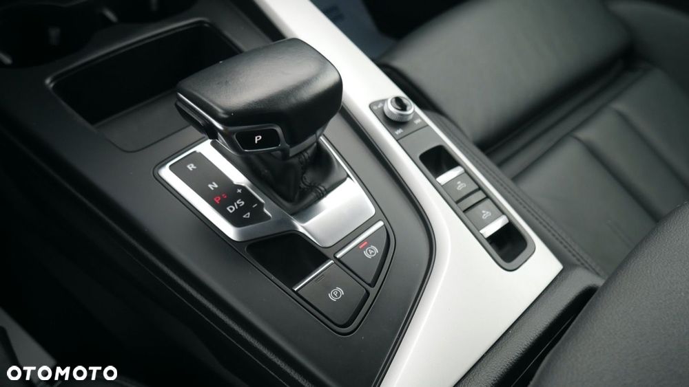Audi A5 Cabrio - 36