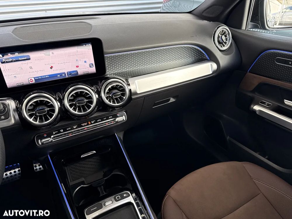 Mercedes-Benz GLB 220 4MATIC MHEV Aut. - 24