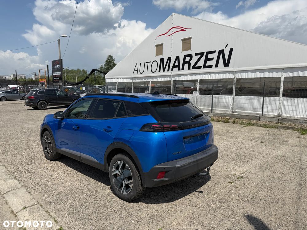 Peugeot 2008 PureTech 100 Allure S&S BVM6 - 3