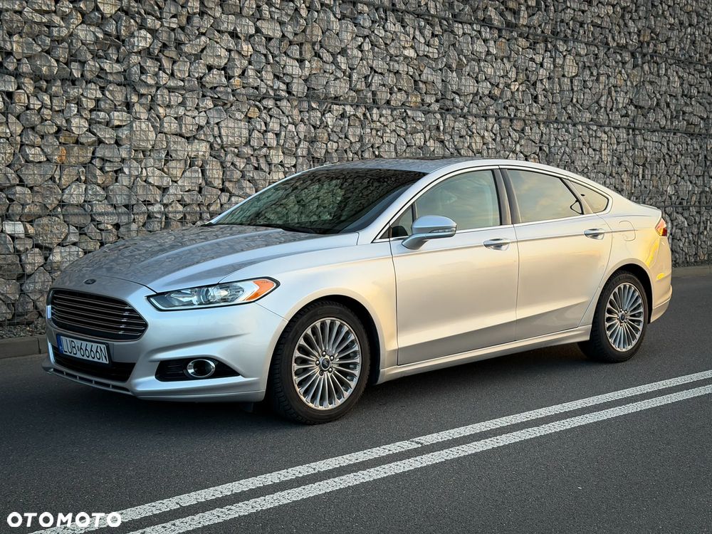 Ford Fusion - 13